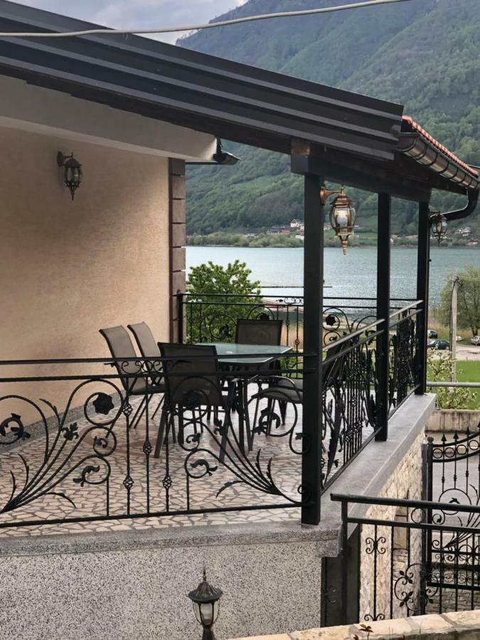Ema Guest House Plav Exterior foto