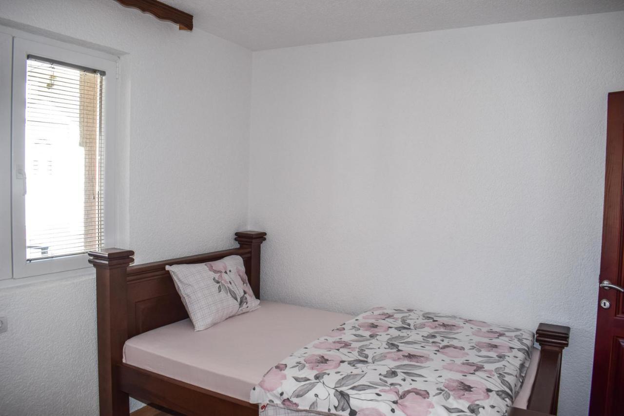 Ema Guest House Plav Exterior foto