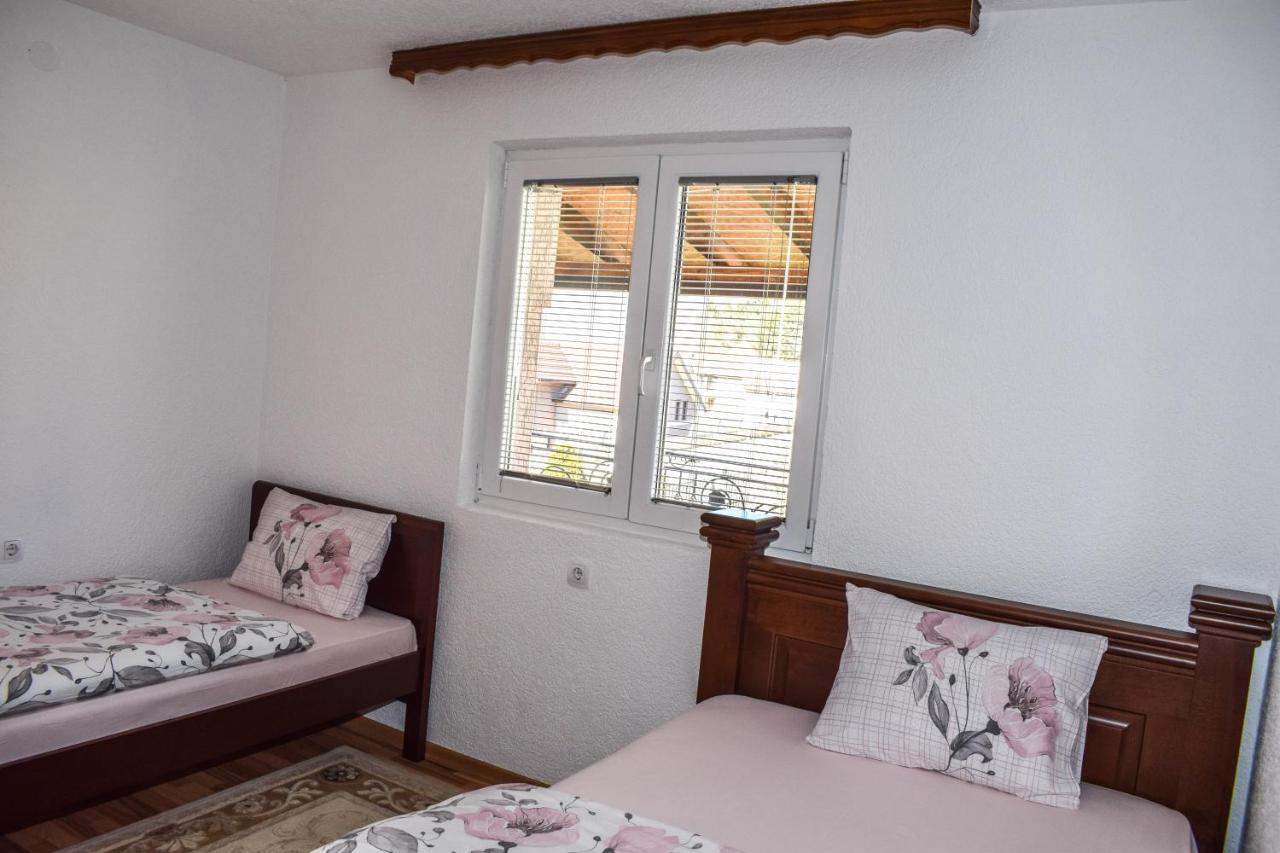 Ema Guest House Plav Exterior foto